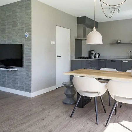Gorgeous In With Garden Feriehus